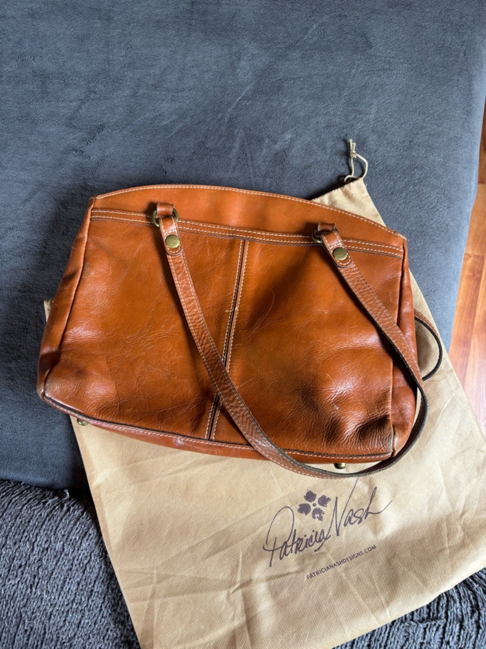 Patricia Nash Poppy Tote (Poppy Satchel), Heritage Tan Full Grain Leather Purse - Picture 10 of 16